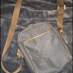 Louis Vuitton. Brand New , Brown / Blue Canvas messenger bad mens/women’s